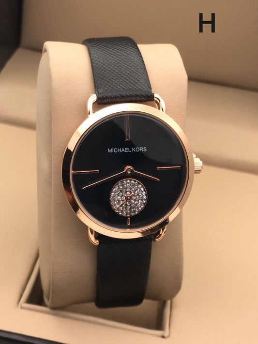 M_ichael K_ors Full Black Round Analogue Watch For Women