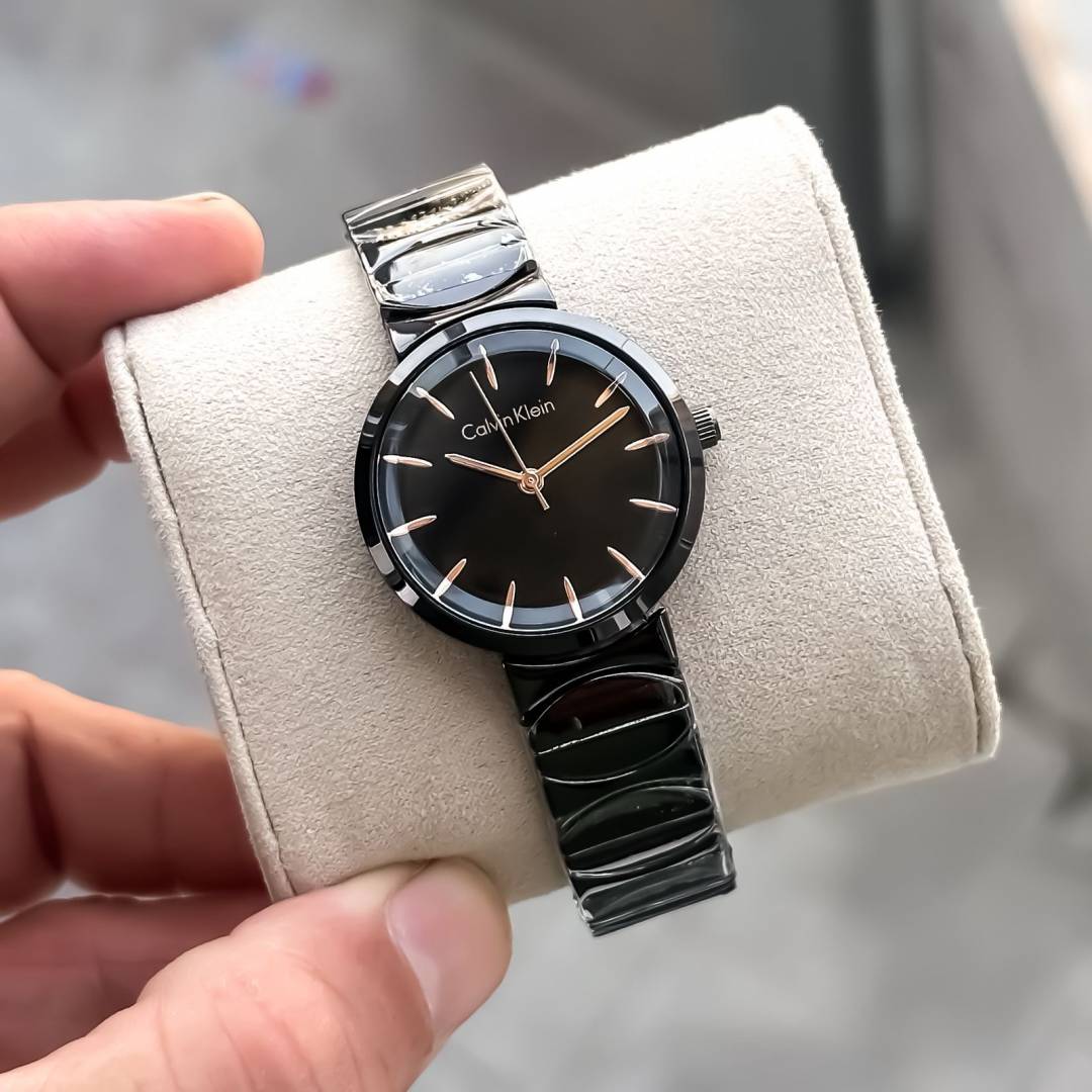 C_ALVI_N KLEI_N BLACK