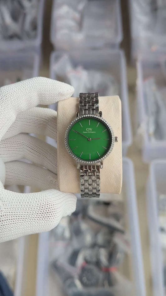 D_aniel W_ellingto_n Petite